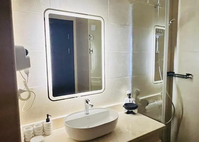Luxury Pool View Apartment Hurghada
