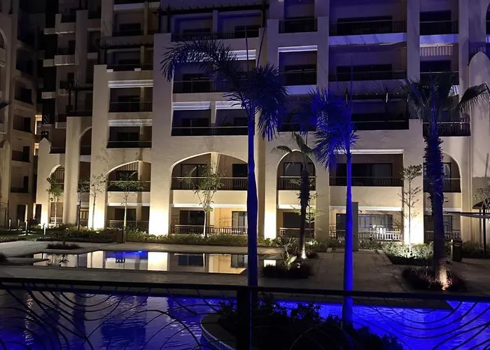Luxury Pool View *